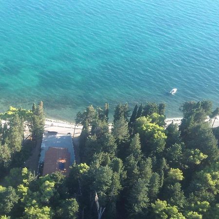Villa Beachfront Sea Palace Kaštela المظهر الخارجي الصورة