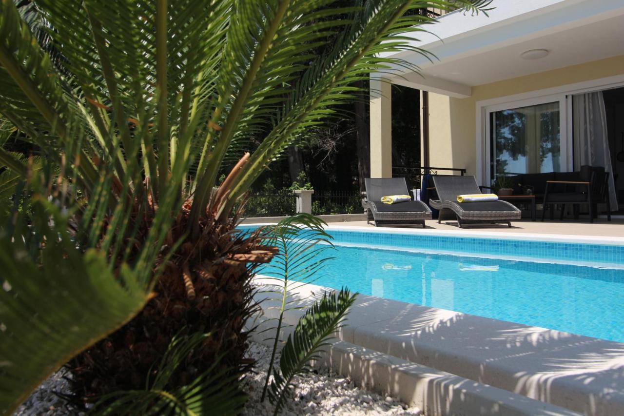 Villa Beachfront Sea Palace Kaštela المظهر الخارجي الصورة