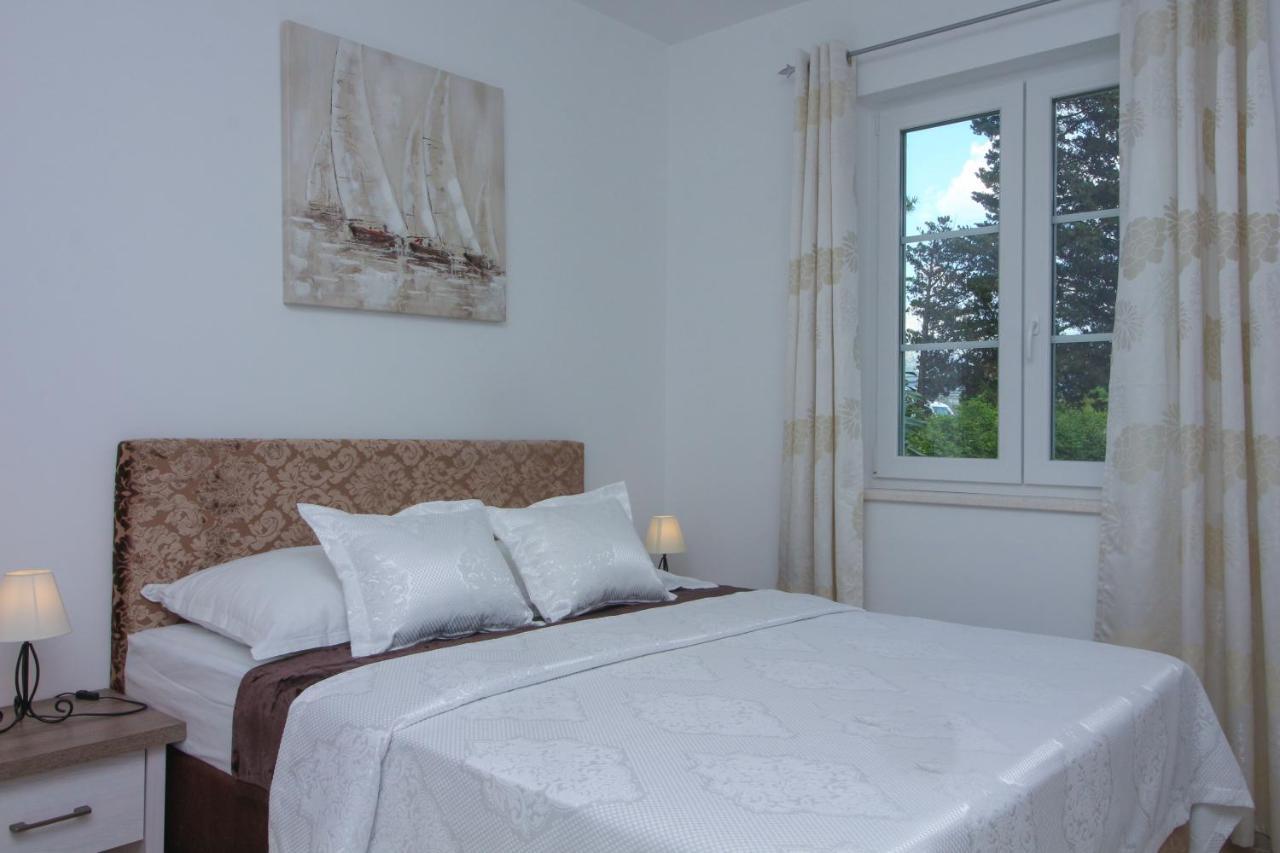 Villa Beachfront Sea Palace Kaštela المظهر الخارجي الصورة